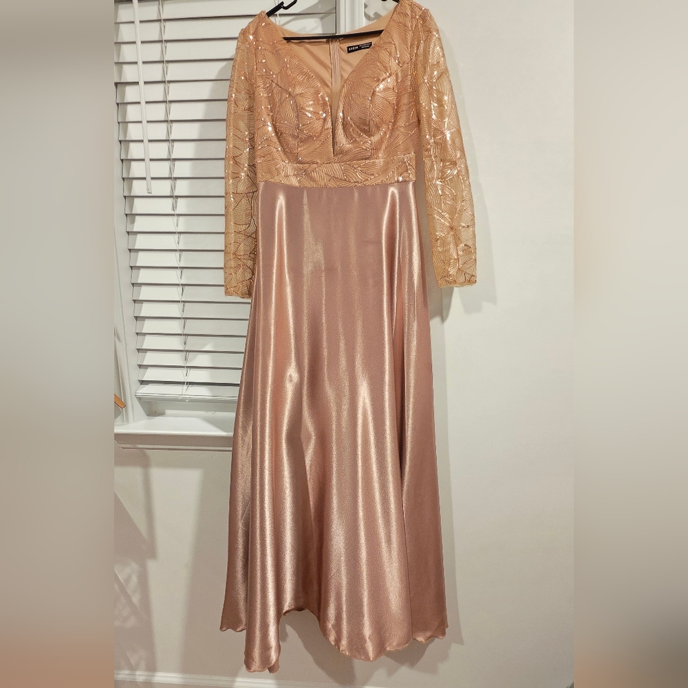 Elegant Gold and Cream Women's Dress - SIZE L - PARTY WEAR MAXI